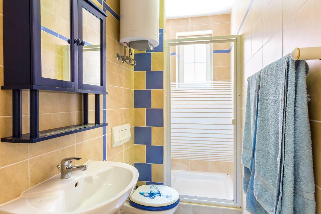 Apartmani Diana เมดูลิน ภายนอก รูปภาพ